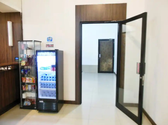 Public Area 7