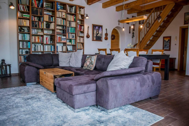 Living room 3, Captivating 3-bedrooms Cottage in the Hills, Levice