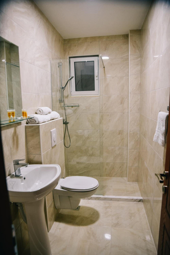 Bathroom 3, Riva Luxury