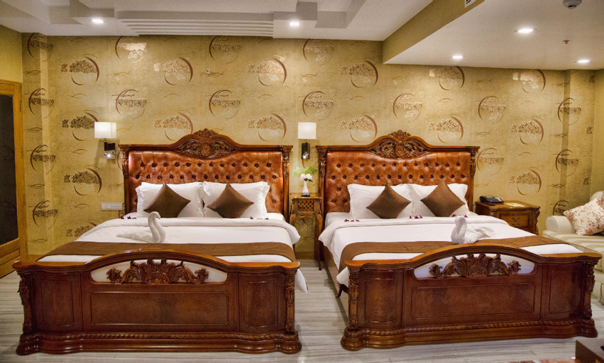 Bedroom 3, Hotel Amil Rajapalayam, Virudunagar