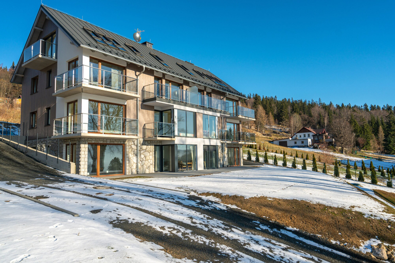Exterior & Views 2, RentPlanet - Apartamenty Izerska, Jelenia Góra