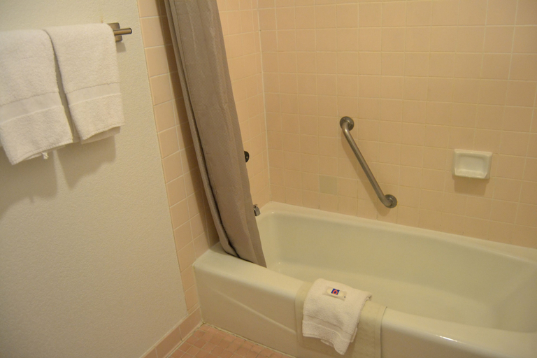Bathroom 4, Motel 6 Oakdale, CA, Stanislaus