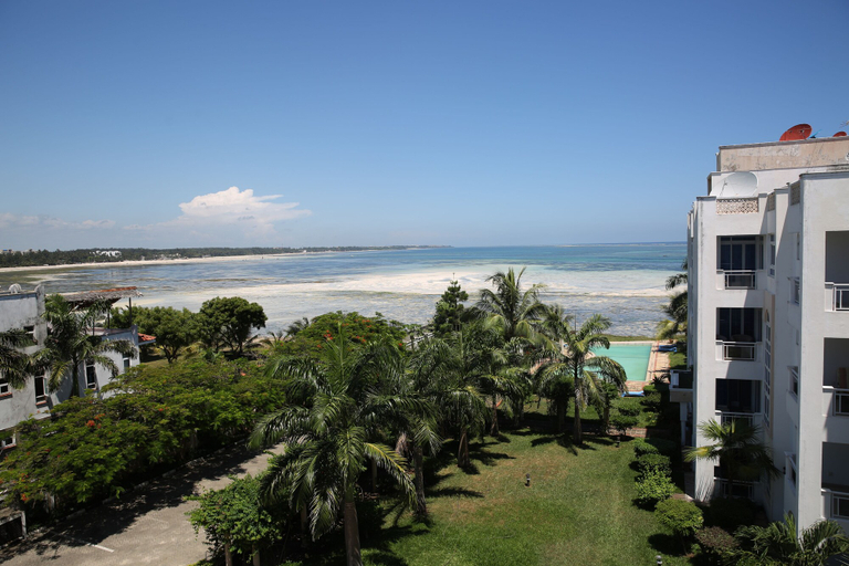 Others 5, Almasi Oceanfront Apartment, Nyali