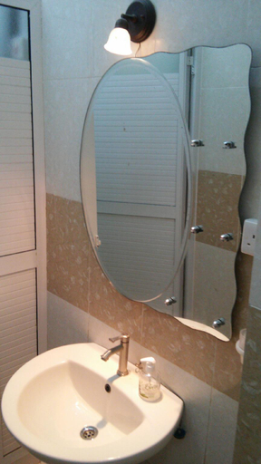 Bathroom, Champs de Mars Apartment ( Racecourse/healthtrack)
