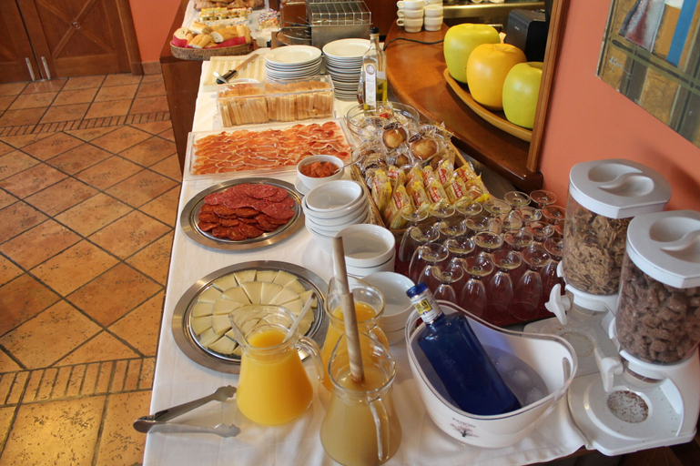 Food & Drinks 5, El Tollo Hotel, Valencia