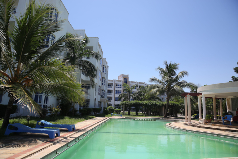 Sport & Beauty, Almasi Oceanfront Apartment, Nyali