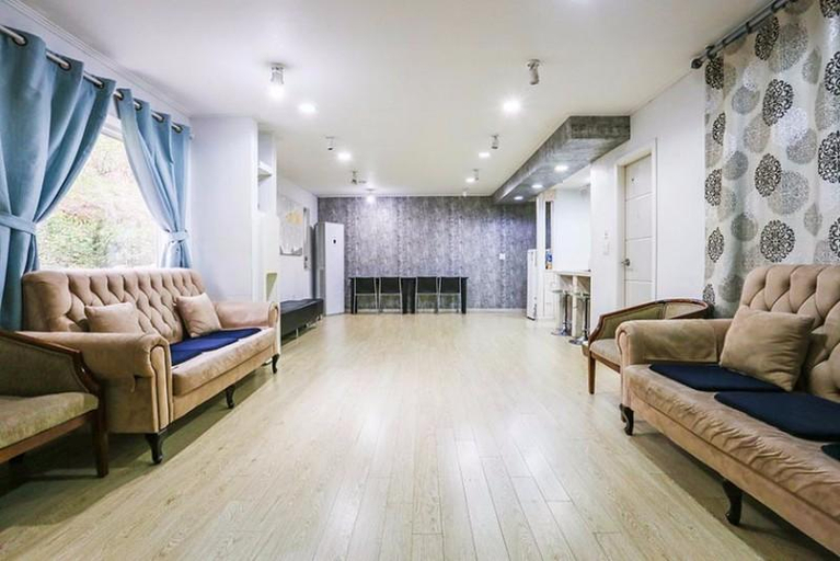 Others 5, Yangpyeong Promise Pension, Yangpyeong