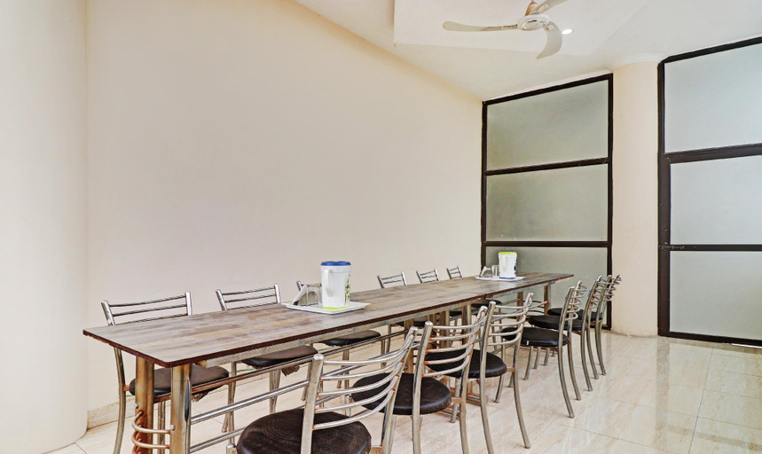 Food & Drinks 5, Hotel Albie Stay, Near Railway Station Chandigarh, Chandigarh