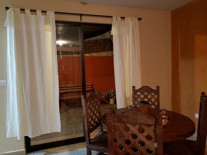 Others 5, casa san javier, Allende