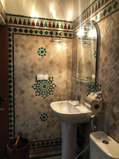 Bathroom 4, Riad Majorelle, Rabat