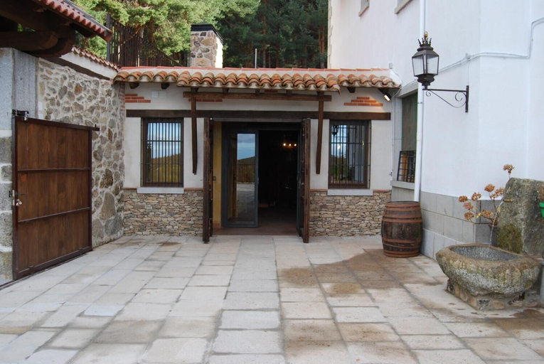 Exterior & Views 2, Hotel Cinco Castaños, Salamanca