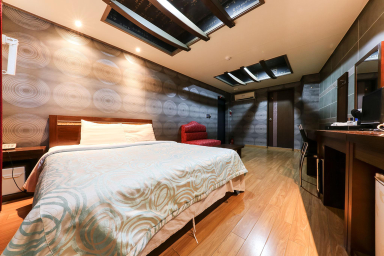 Bedroom 2, Jincheon Palace, Ansoeng