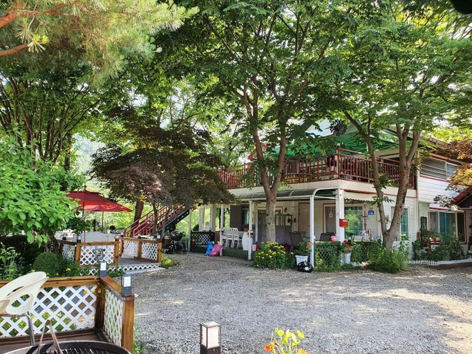 Exterior & Views 1, Gapyeong Flower Muji Pension, Pocheon