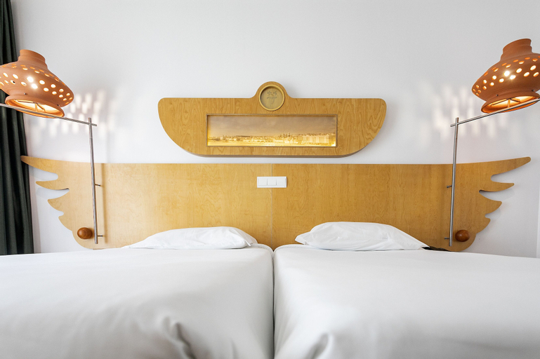 Bedroom 10