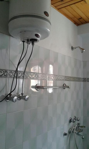 Bathroom 5, Hotel Seetal, Kinnaur