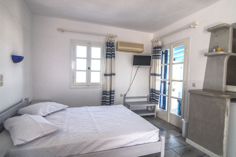 Bedroom 4, Sunset Studios, South Aegean