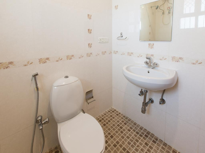 Bathroom 2, Saudades Homestays, South Goa