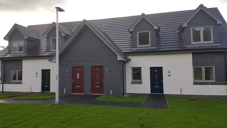 Exterior & Views 2, Number 27, Highland