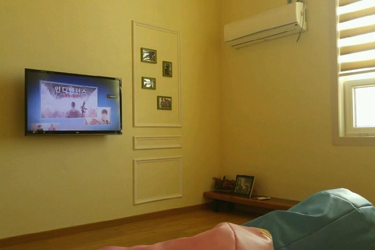 1, Paju One Frame Pension, Paju
