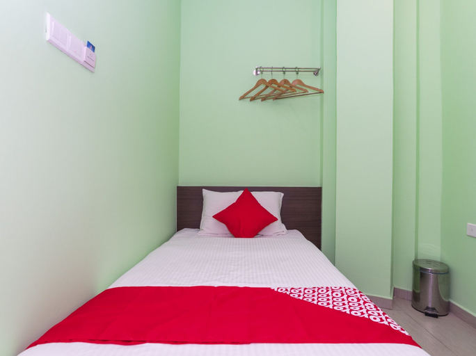 Bedroom 3, OYO 1172 Hotel Shlyo, Johor Bahru