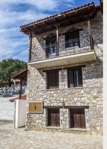 Exterior & Views, Traditional Charming Stone Chalet, Central Greece