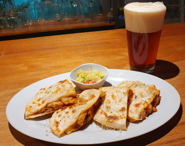 Food & Drinks 4, The Adventure Brew Hostel, Pedro Domingo Murillo