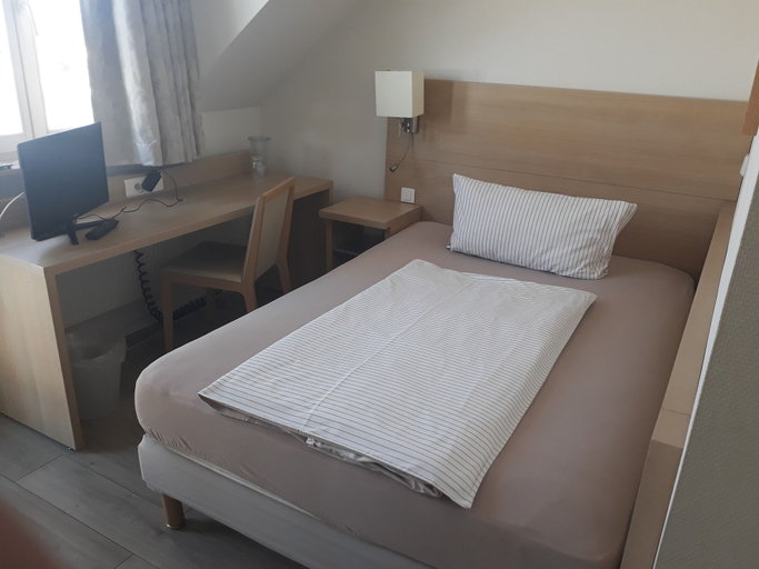 Bedroom 2, Culina, Zwickau