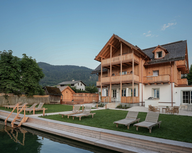 Exterior & Views 2, Villa Alma - a lakeside Boutique Hotel, Salzburg Umgebung