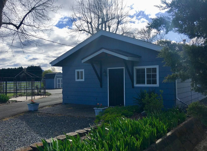 Racing Horse Guest House~free Unlimited Golf, Josephine