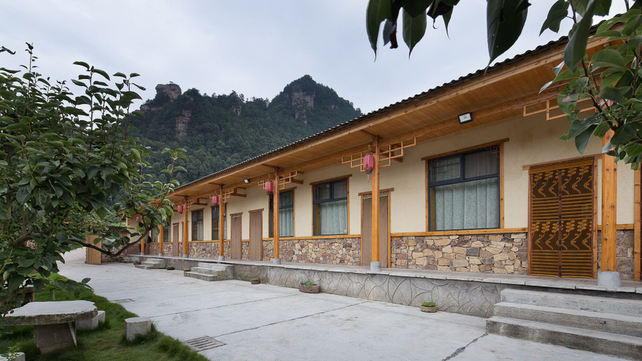 Exterior & Views 2, Floral Hotel Ban Po Hui Wang Zhangjiajie, Zhangjiajie