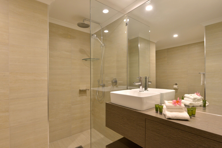 Bathroom 4, Seascape Apartments at Villa San Michele, Douglas