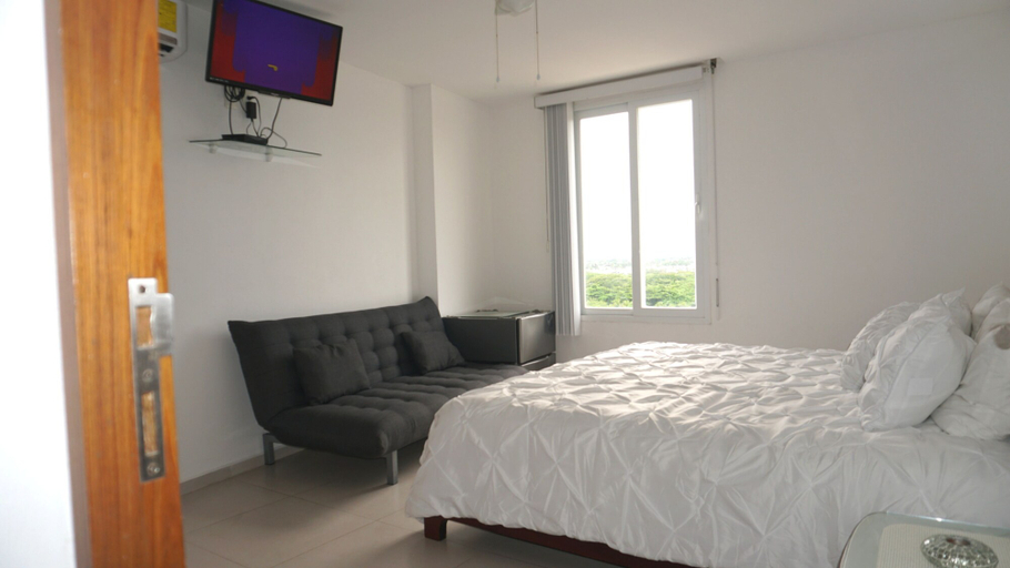Bedroom 3, CARIBE Beachfront 2 BDR- Incredible Oceanview, Isla Mujeres