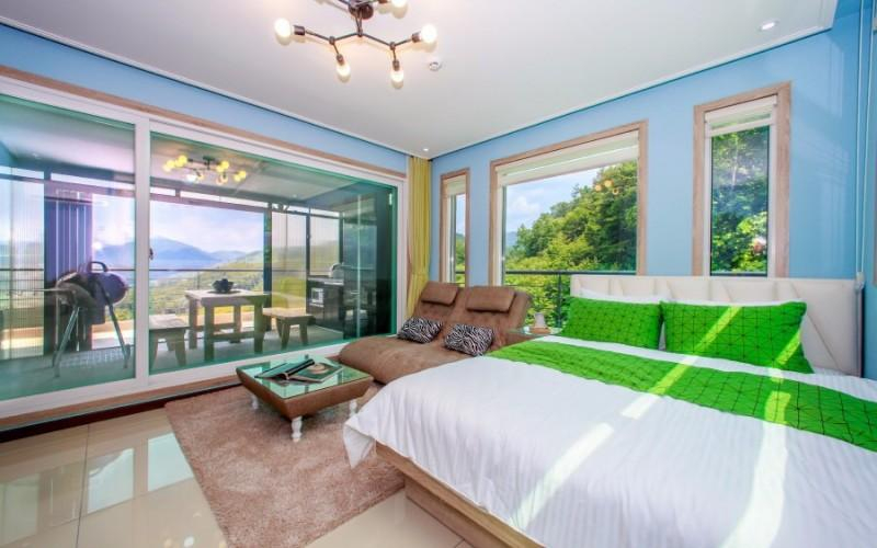 Bedroom 2, Gapyeong Reve Pension, Gapyeong