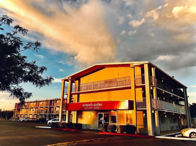 Exterior & Views 3, Rodeway Inn Albuquerque West, Bernalillo