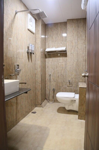 Bathroom, Sun N Star, Satna