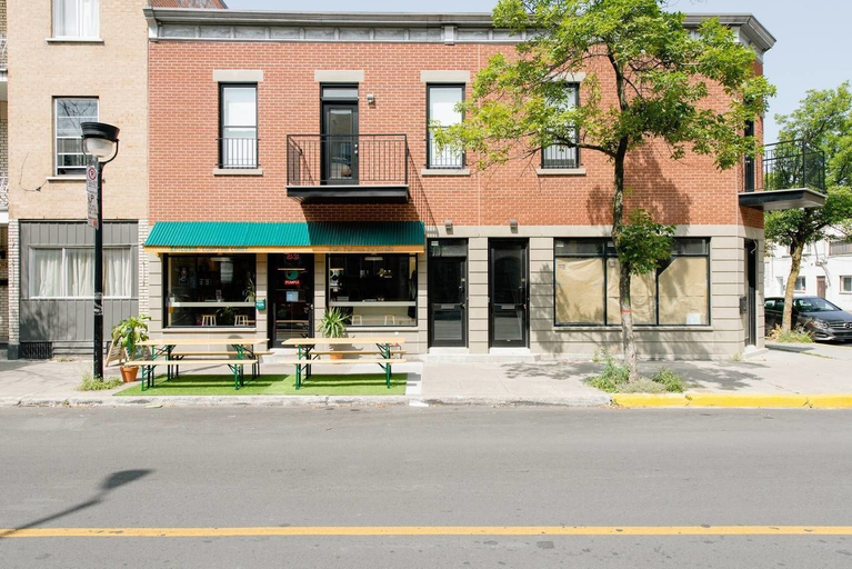 Exterior & Views, Explore Montreal From Sleek Contemporary Apartment, Montréal