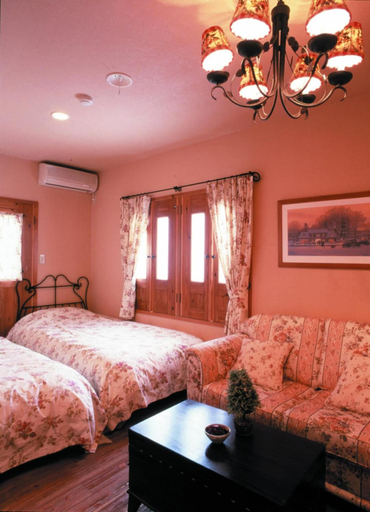 Bedroom 2, Mistral, Minamiuonuma