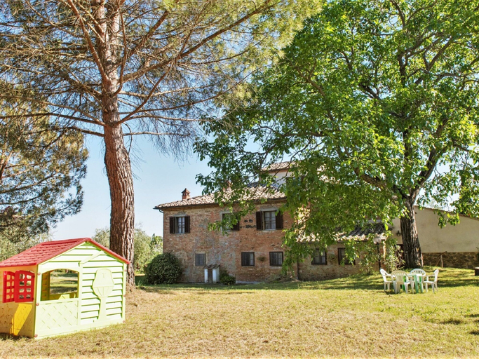 Exterior 4, Holiday Home in Marciano Della Chiana With a Private Pool, Arezzo