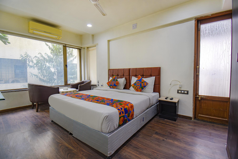 Bedroom 3, FabHotel SR Wakad - Nr. Mall of Millenium, Pune