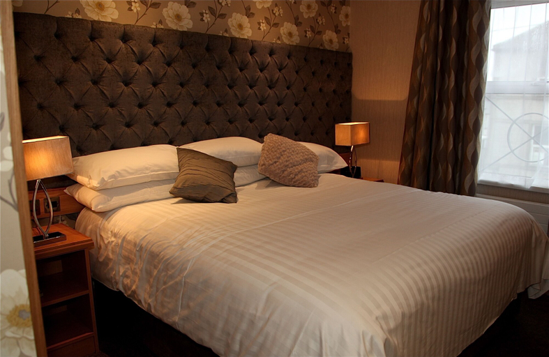 Bedroom 3, Royal Hotel, Mid Ulster