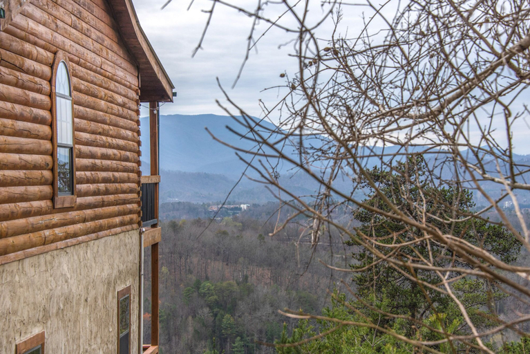 Others 5, Peaceful View, Sevier