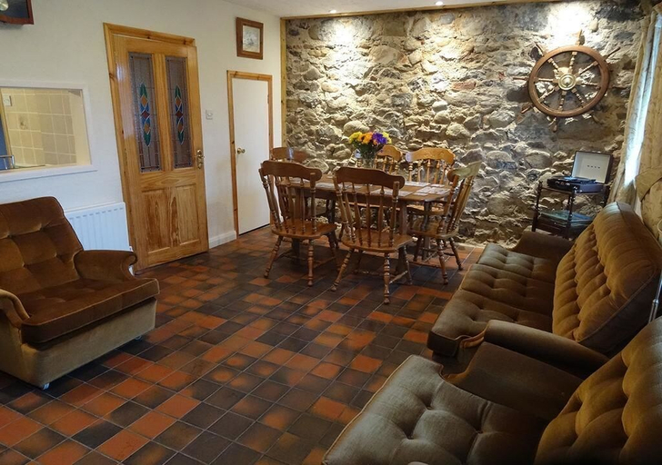 Others 5, Lough Shore Cottage, Mid Ulster