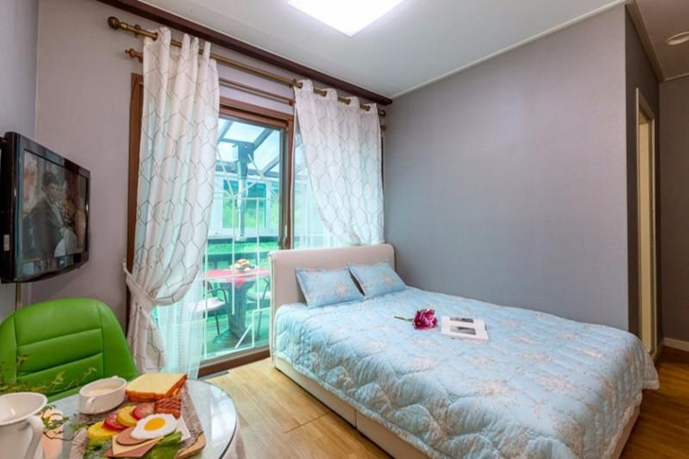 Bedroom 3, Yangpyeong Full of Sunshine Pension, Yangpyeong