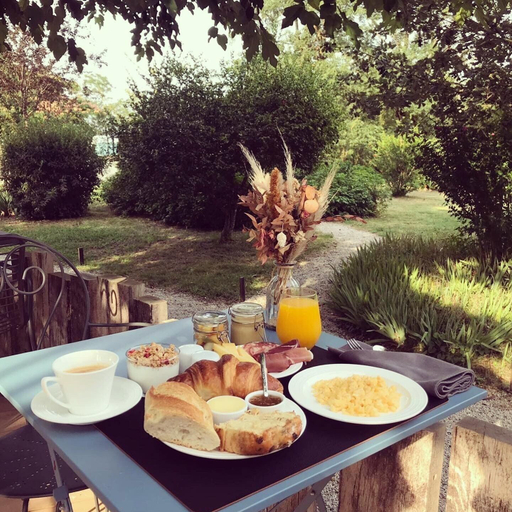 Food & Drinks 5, Domaine d'en Fargou, Tarn