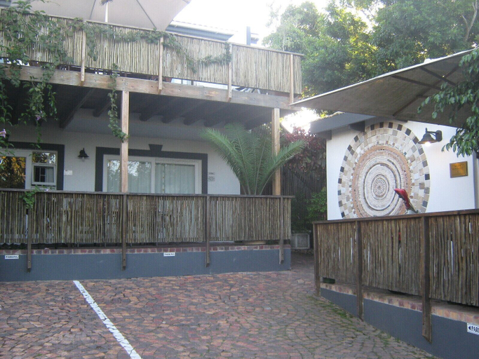 Exterior & Views 2, La Boheme Bed and Breakfast, Eden