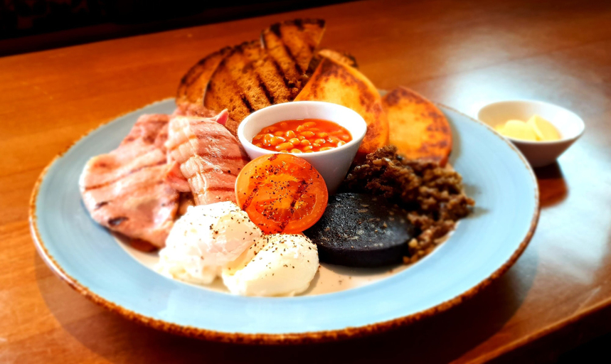 Food & Drinks 5, Castle Inn By Greene King Inns, Derbyshire
