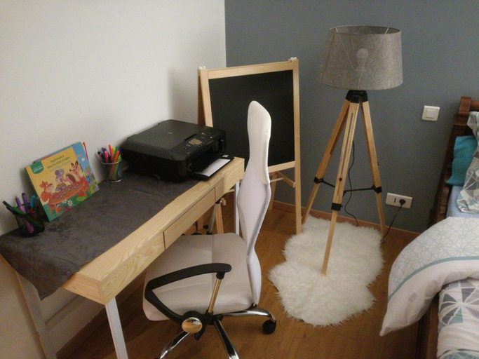 Bedroom 3, Brigitte lodge, Charente