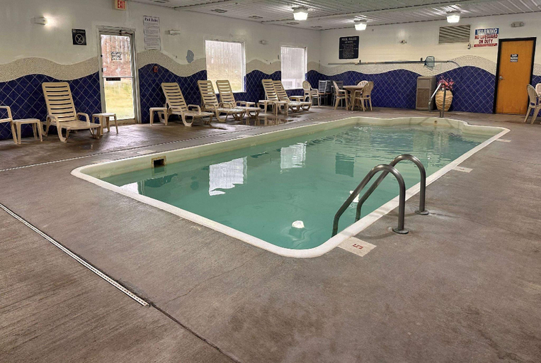 Sport & Beauty 5, Baymont by Wyndham Noblesville, Hamilton