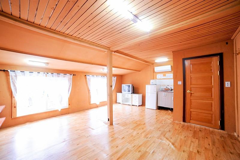Others 5, Gapyeong Sannaedeul Pension, Gapyeong