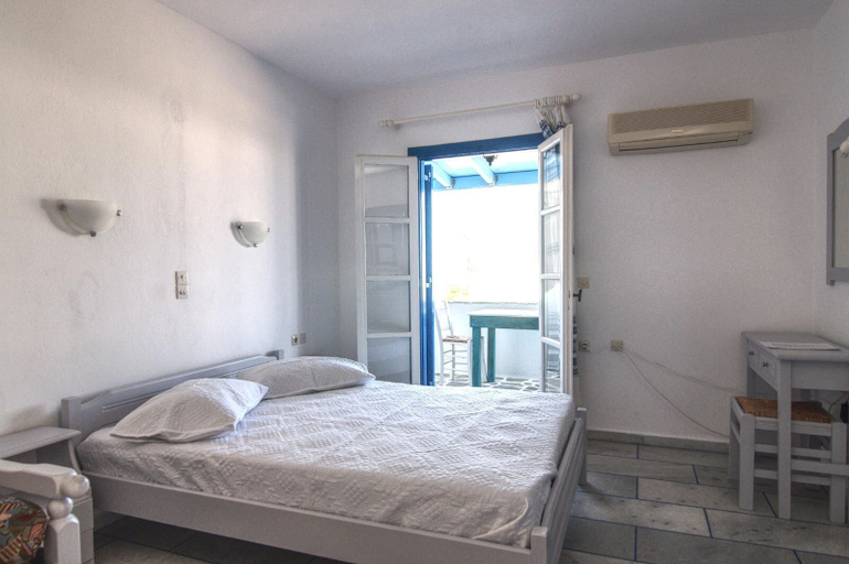 Bedroom 2, Sunset Studios, South Aegean